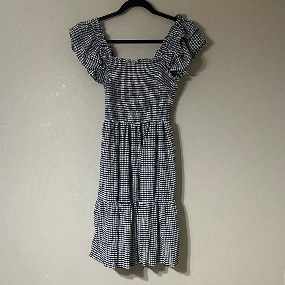 Chic Black and White Gingham Midi Dress